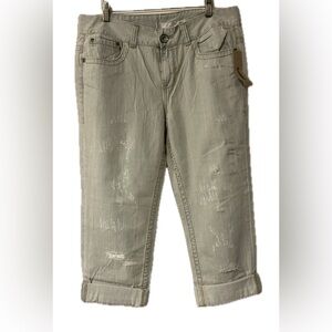 NWT. DKNY Boyfriend Jean, Rolled Cuff.